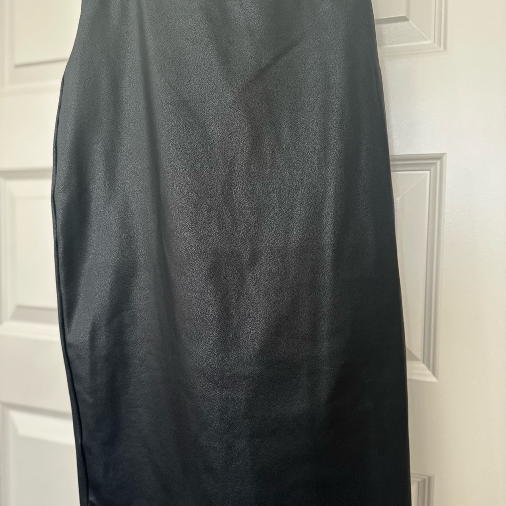 Black Midi Pencil Skirt for Work